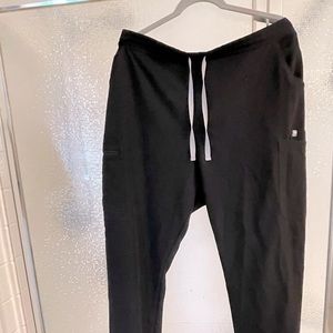 Figs yola scrub pants. Black. XL